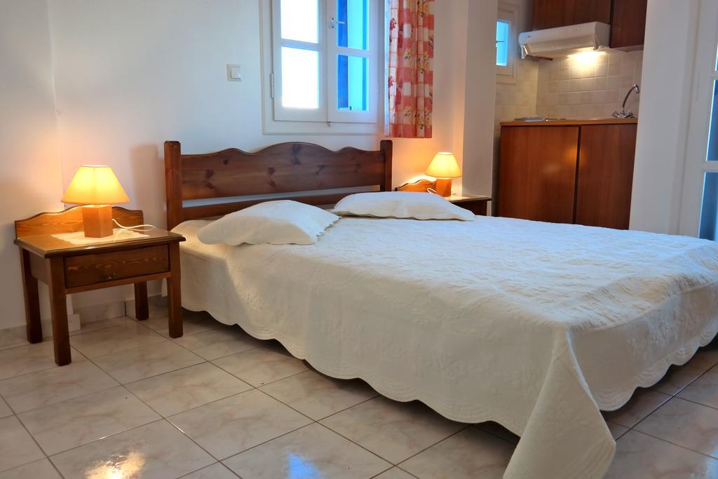 Mina'S Studios In Naxos Island Agios Prokopios  Pokoj fotografie